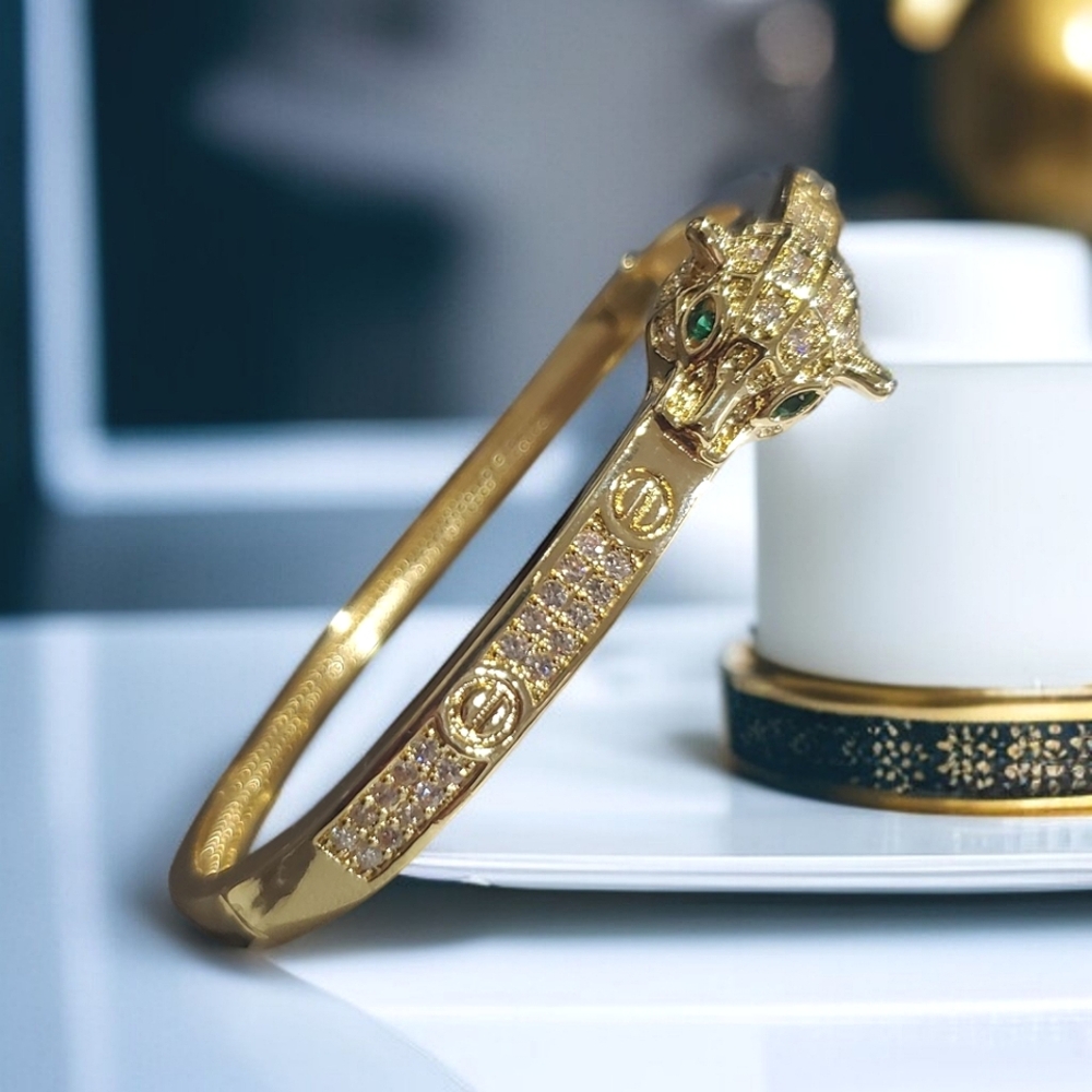 Luxury Panther Love Screw 18k Gold Plated Zircon Crystal Bangle Bracelet - Picture 2 of 5